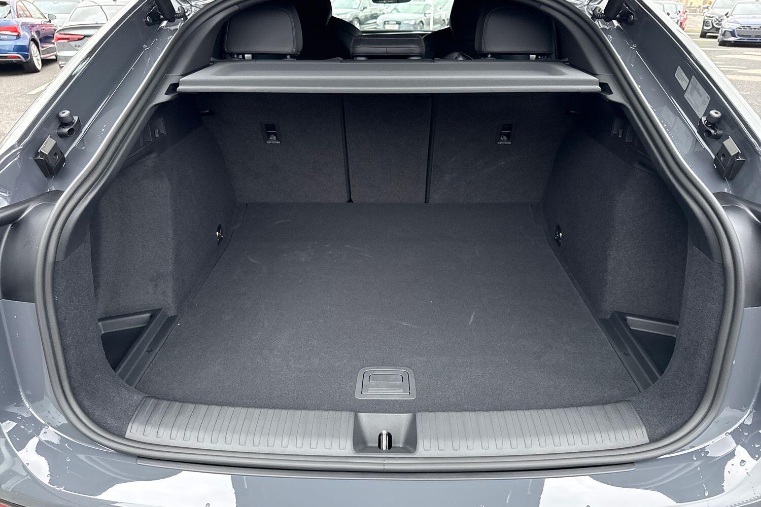 Used Audi Q6 e-tron 2025 for sale - 76610899: Photo 9