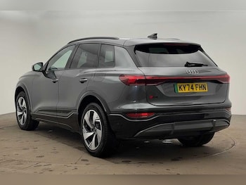 Used Audi Q6 e-tron 2024 for sale - 76385478: Photo