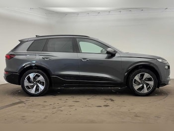 Used Audi Q6 e-tron 2024 for sale - 76385478: Photo