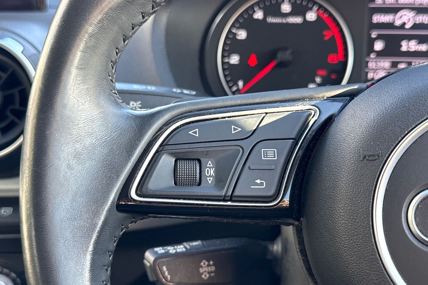 Used Audi Q2 2019 for sale - 76351978: Photo 53