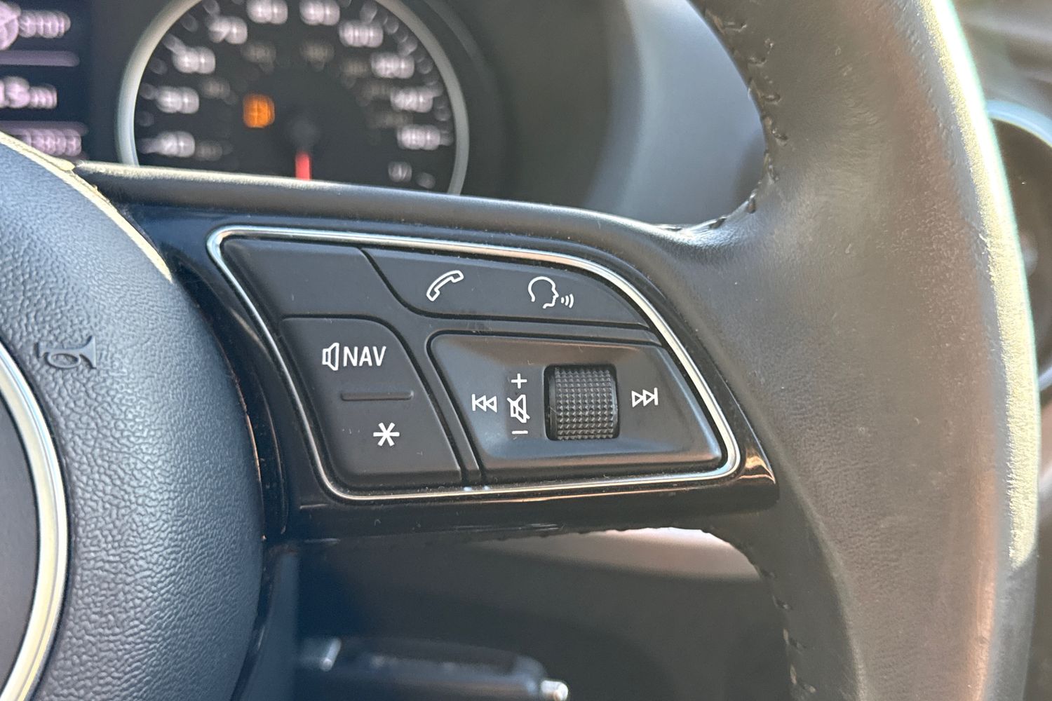 Used Audi Q2 2019 for sale - 76351978: Photo 54
