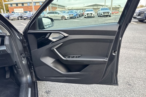 Used Audi A1 2022 for sale - 76230645: Photo 44