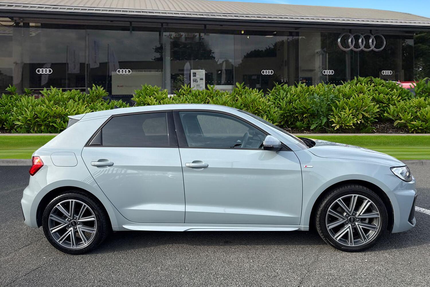 Used Audi A1 2023 for sale - 77779655: Photo 3