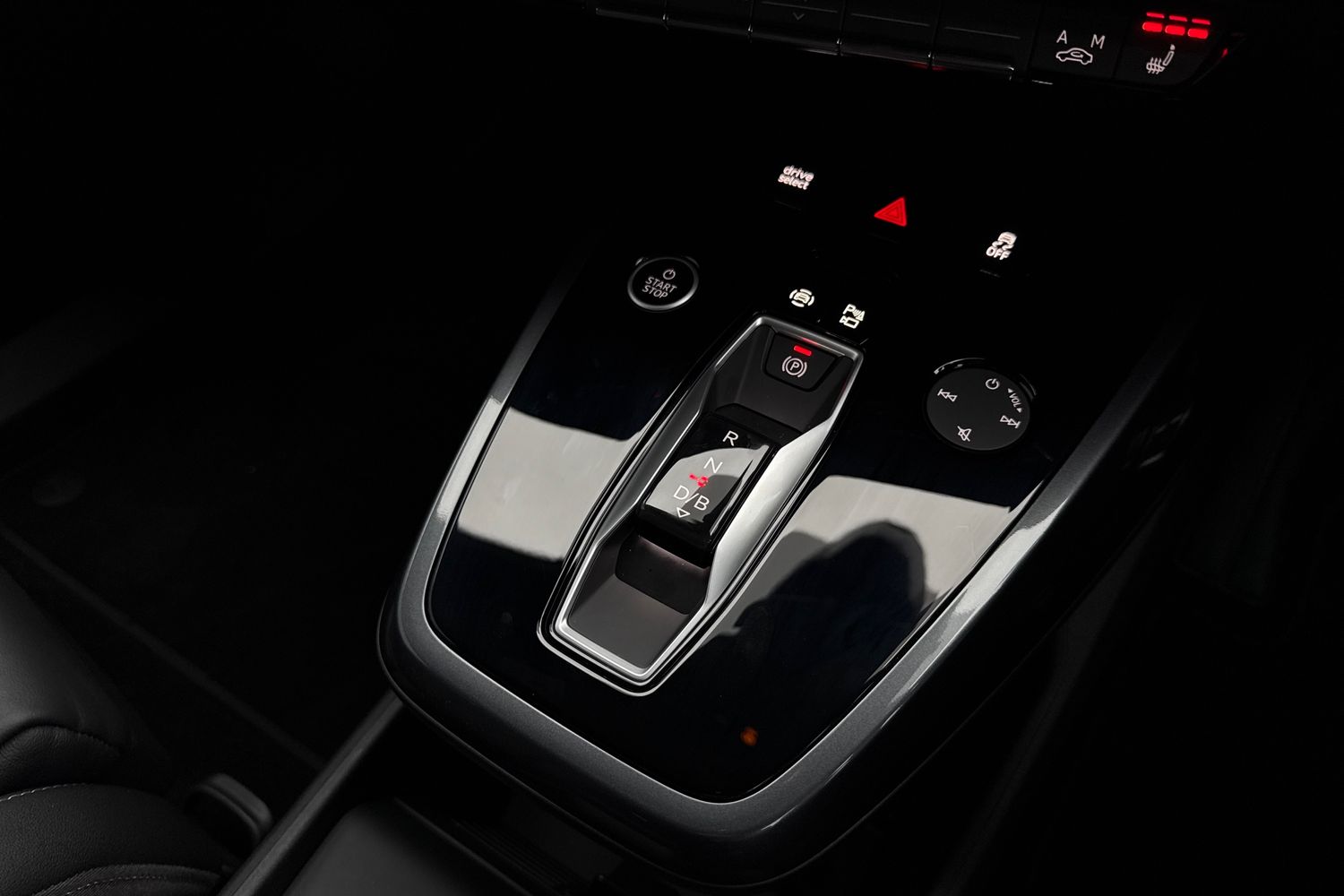 Used Audi Q4 e-tron 2025 for sale - 77368345: Photo 22