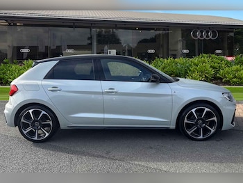 Used Audi A1 2023 for sale - 76262660: Photo 3