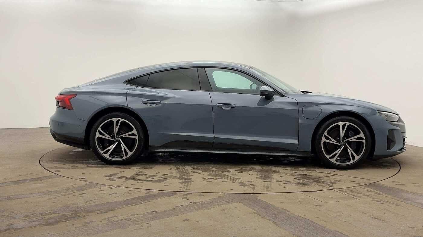 Used Audi e-tron GT 2023 for sale - 76546128: Photo 3