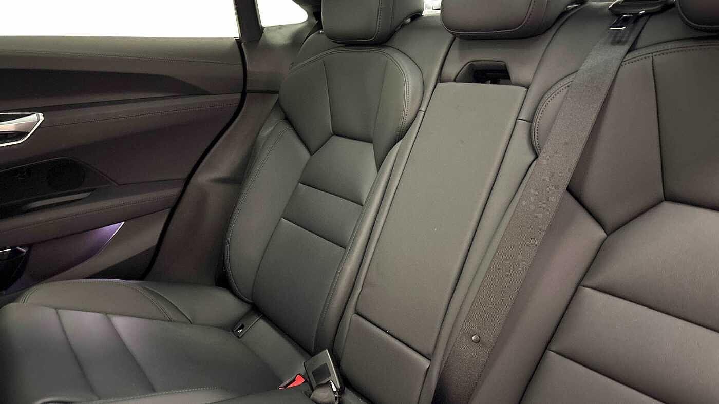 Used Audi e-tron GT 2023 for sale - 76546128: Photo 6