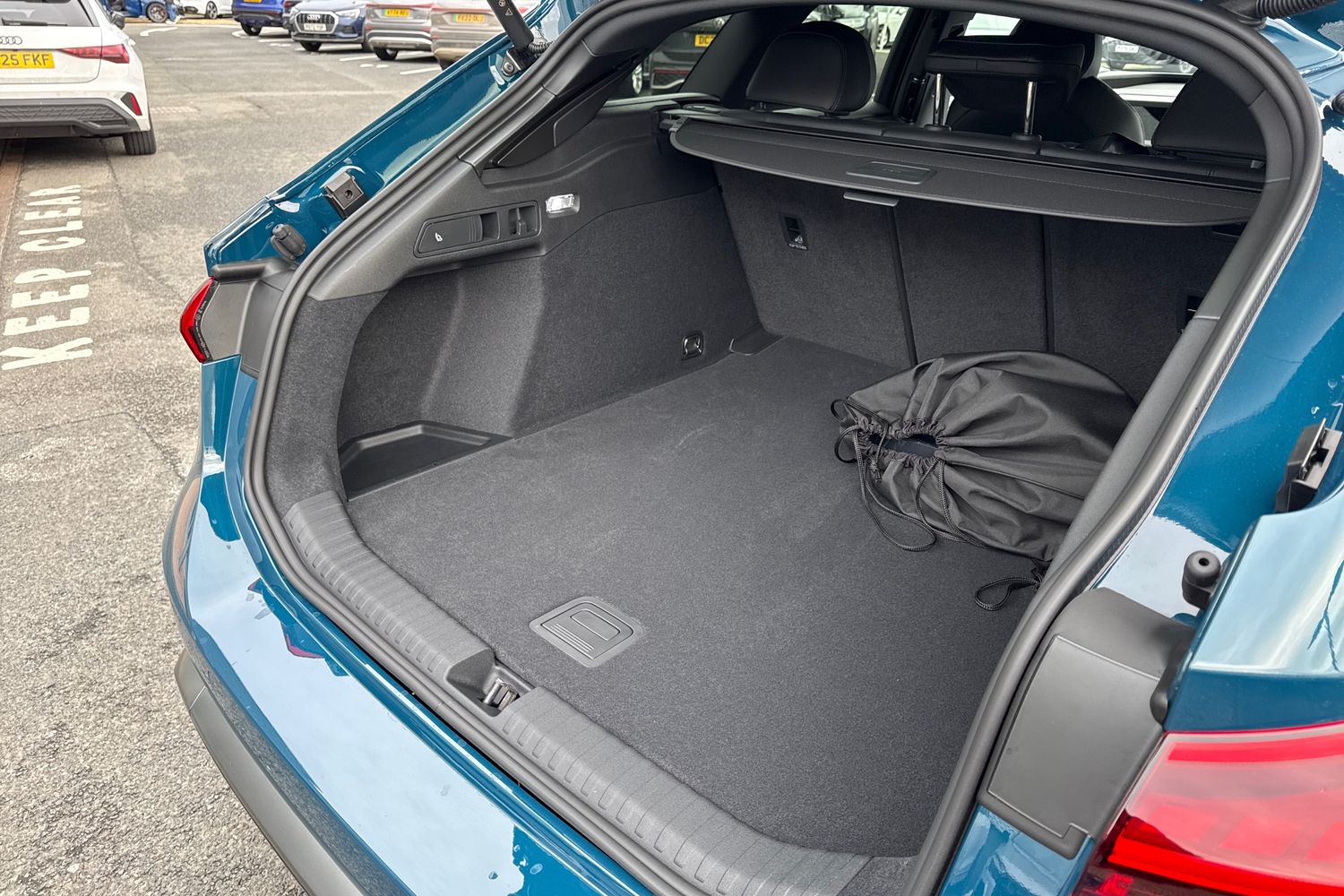 Used Audi A6 e-tron Avant 2025 for sale - 76590496: Photo 35