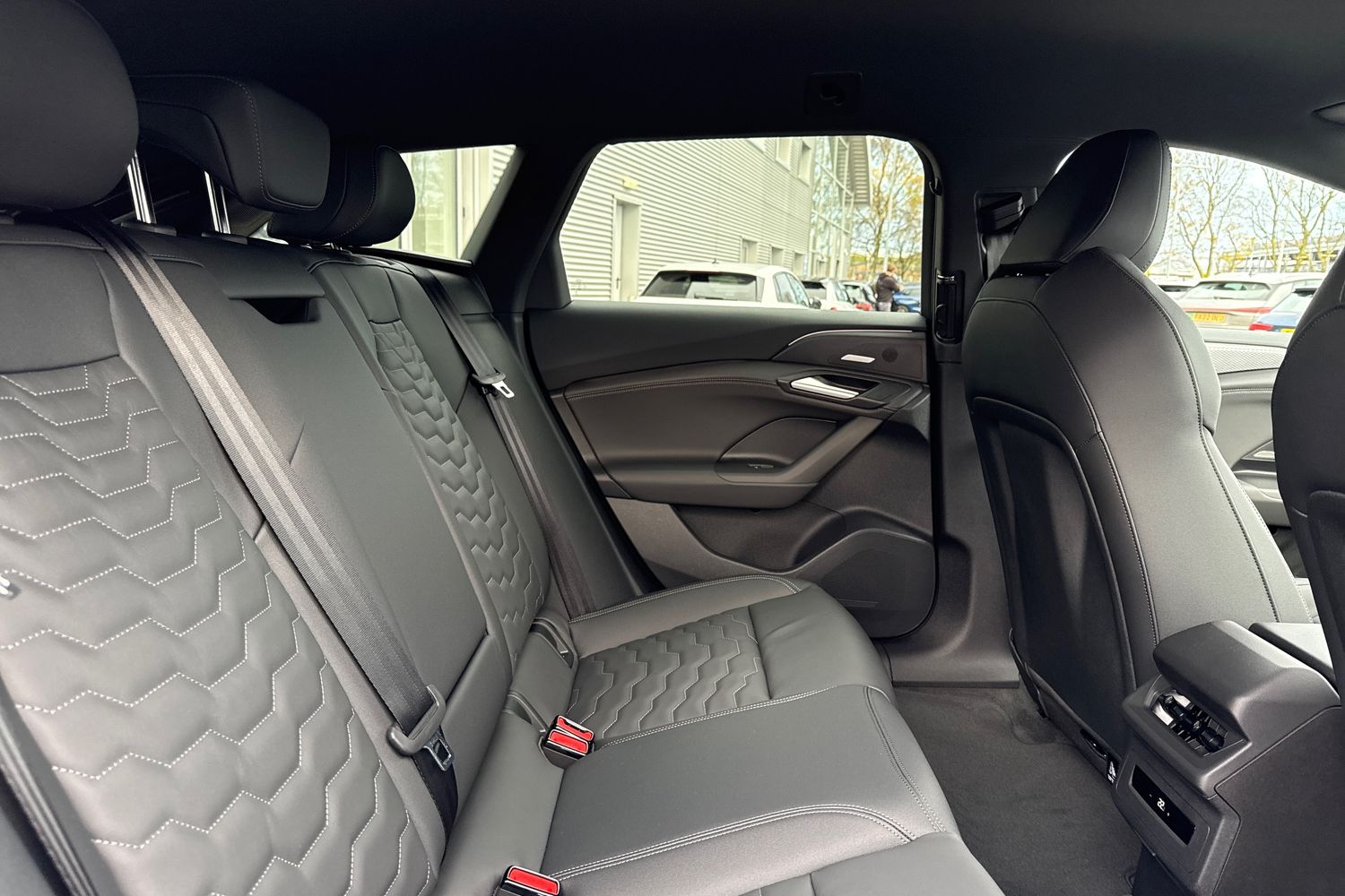 Used Audi A6 e-tron Avant 2025 for sale - 76590496: Photo 38