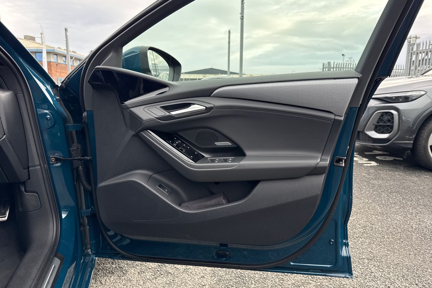 Used Audi A6 e-tron Avant 2025 for sale - 76590496: Photo 45