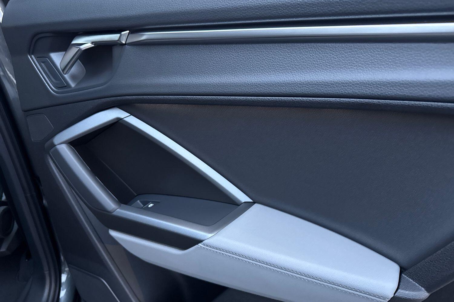 Used Audi Q3 2025 for sale - 76968043: Photo 37