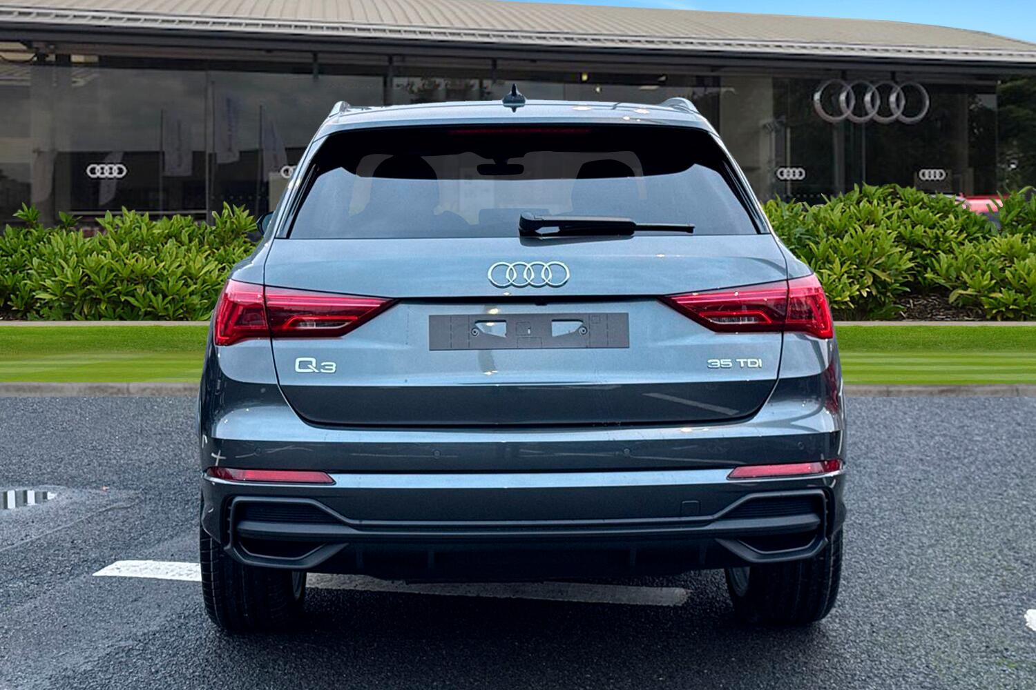 Used Audi Q3 2025 for sale - 76968043: Photo 4