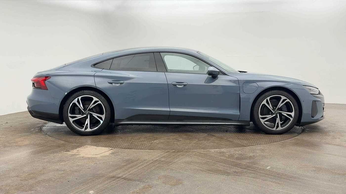 Used Audi e-tron GT 2022 for sale - 77262622: Photo 3