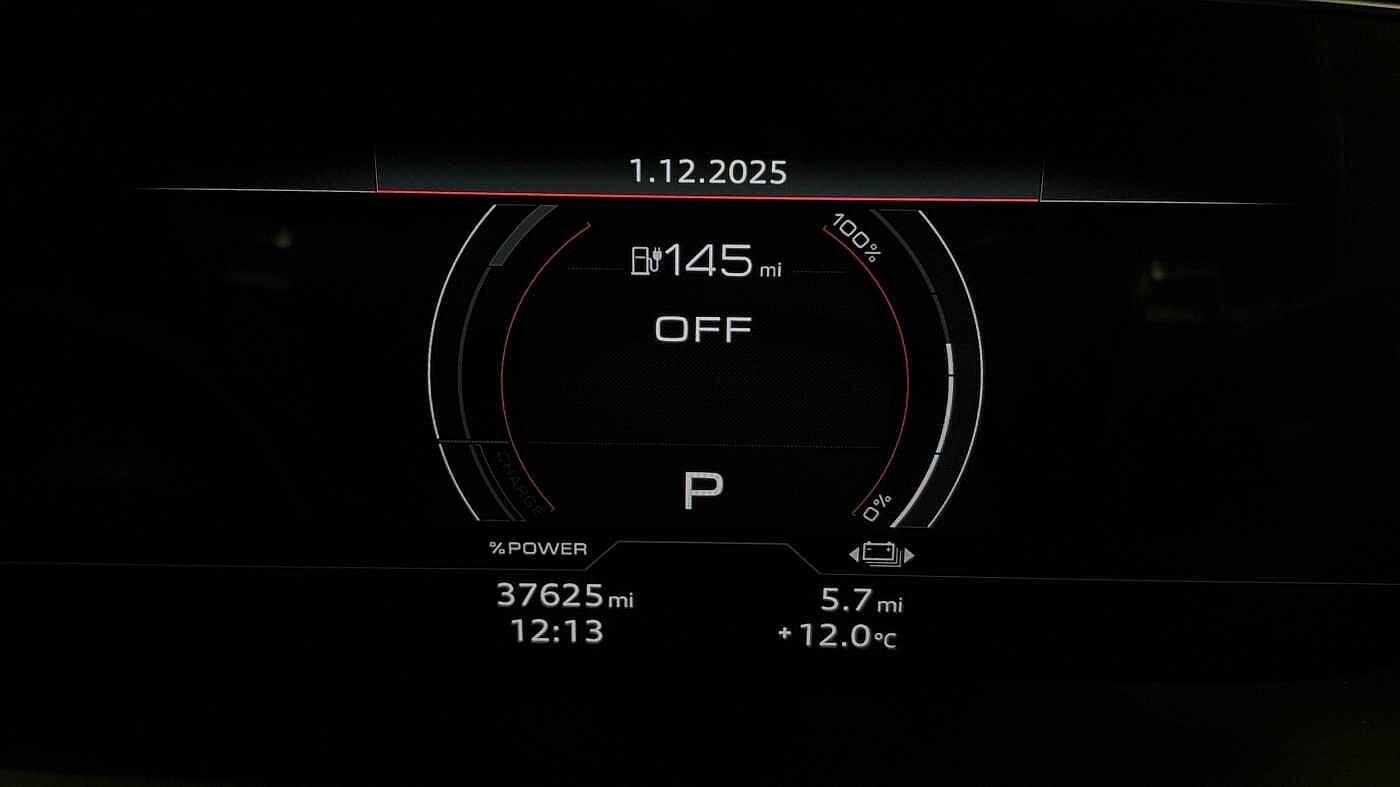 Used Audi e-tron GT 2022 for sale - 77262622: Photo 9