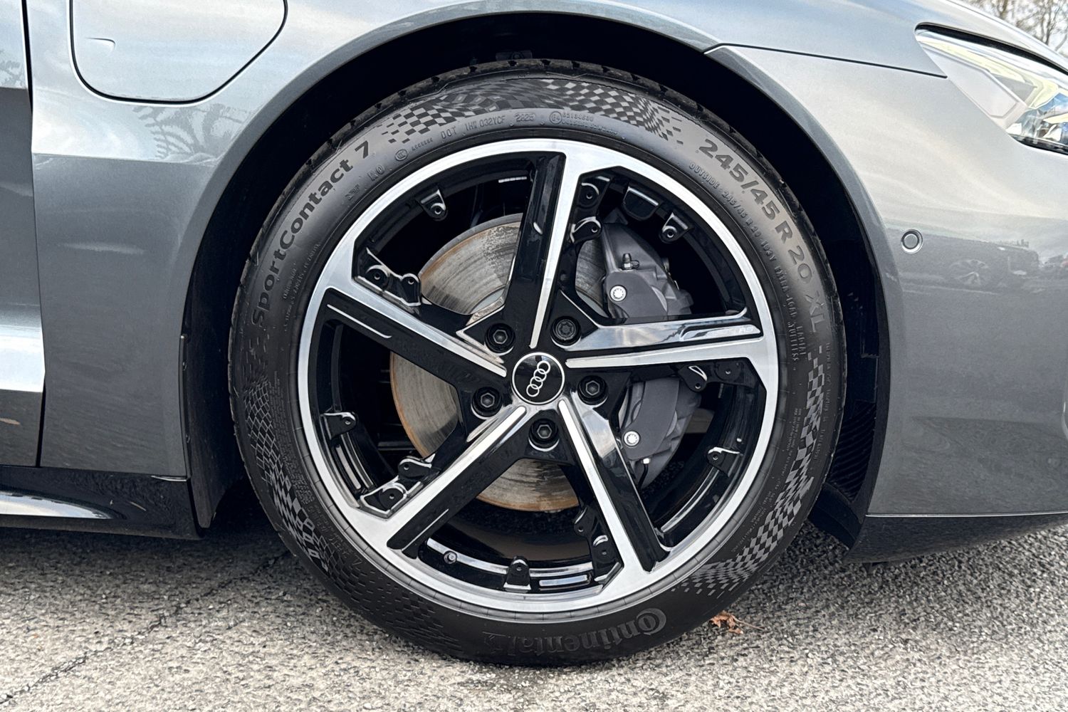 Used Audi e-tron GT 2025 for sale - 76705556: Photo 10