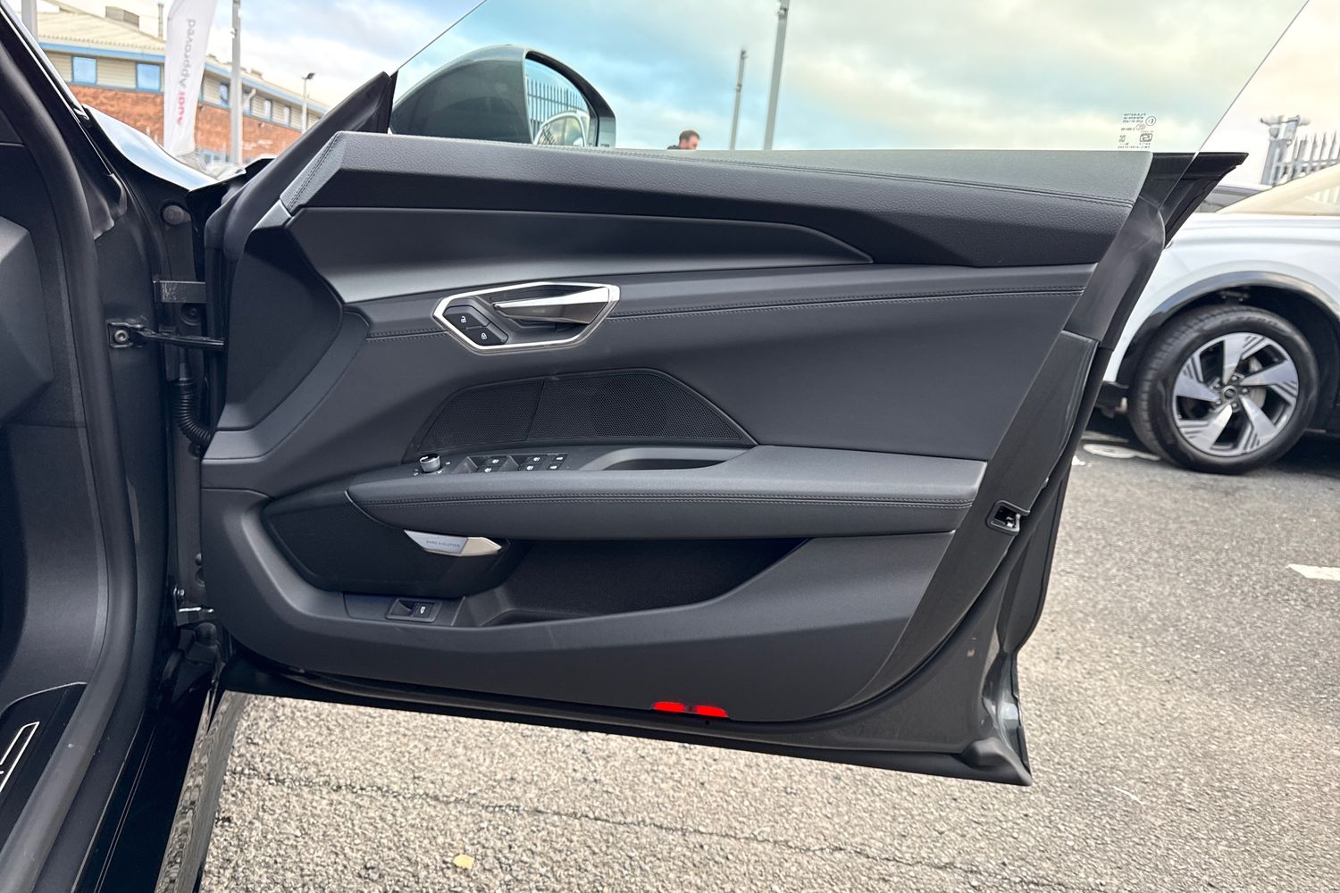 Used Audi e-tron GT 2025 for sale - 76705556: Photo 46