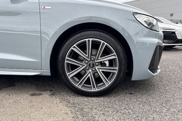Used Audi A1 2025 for sale - 76298678: Photo 10