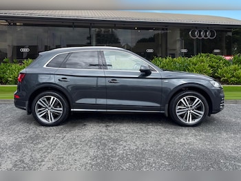Used Audi Q5 2019 for sale - 78815355: Photo