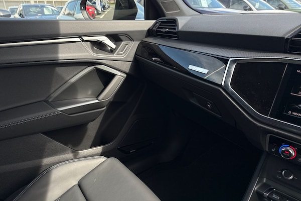 Used Audi Q3 2025 for sale - 75412071: Photo 19