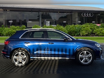 Used Audi Q3 2022 for sale - 76789633: Photo