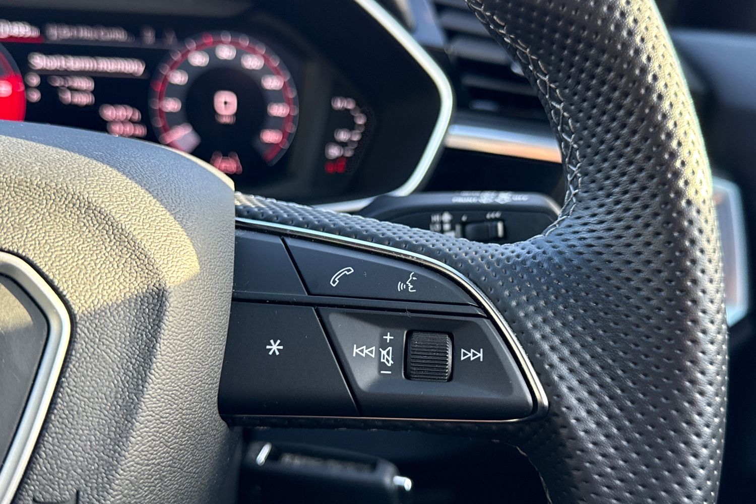 Used Audi Q3 2022 for sale - 76789633: Photo 51