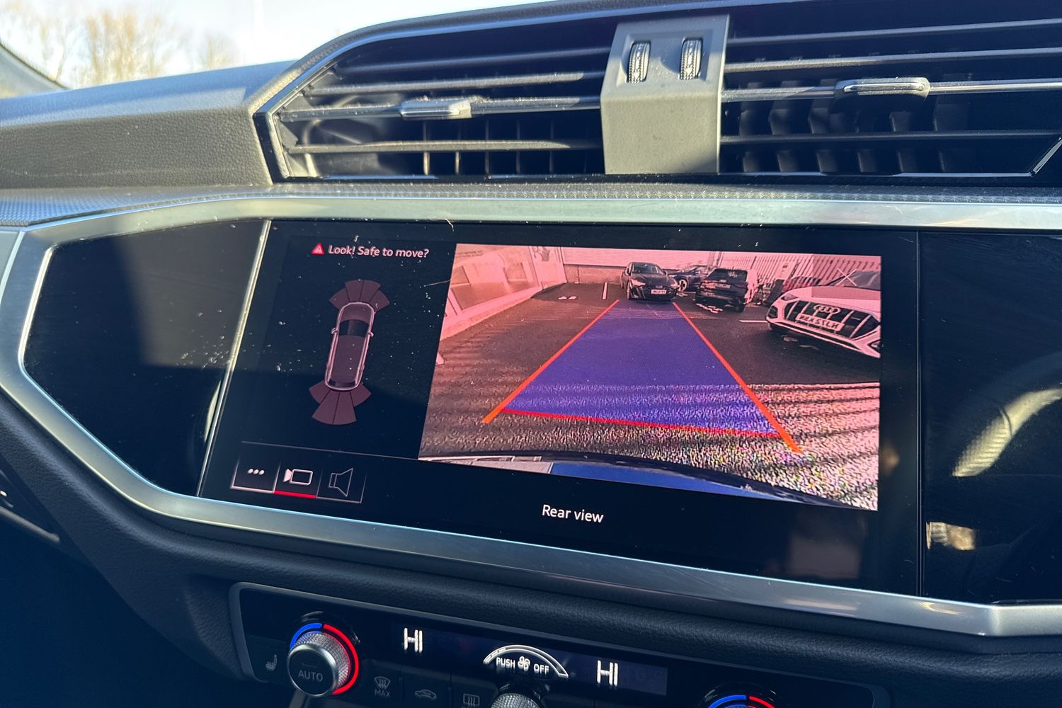 Used Audi Q3 2022 for sale - 76789633: Photo 56