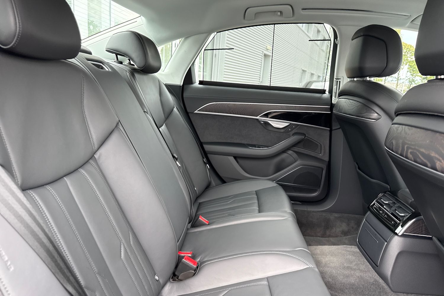 Used Audi A8 2024 for sale - 76156468: Photo 40