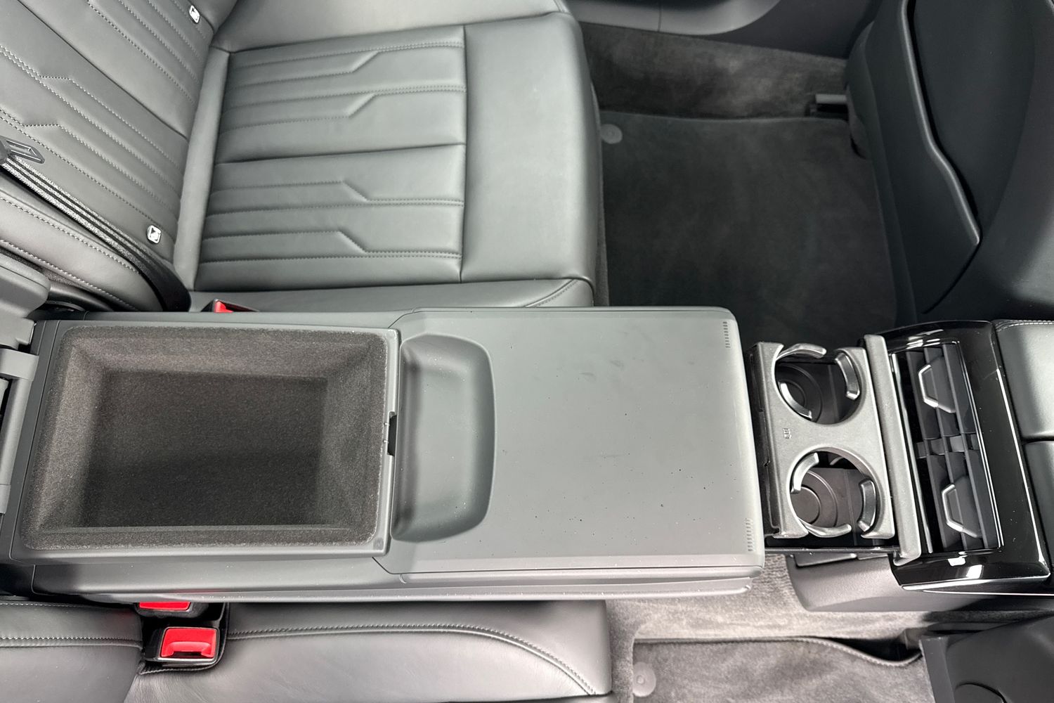 Used Audi A8 2024 for sale - 76156468: Photo 43