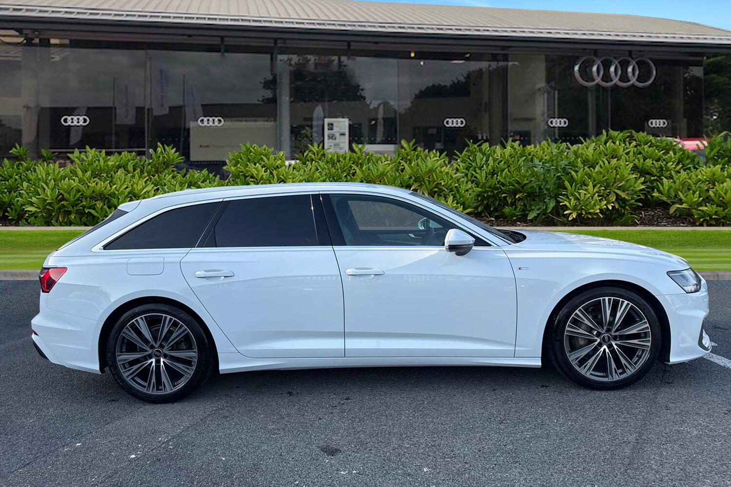 Used Audi A6 2023 for sale - 77981864: Photo 3