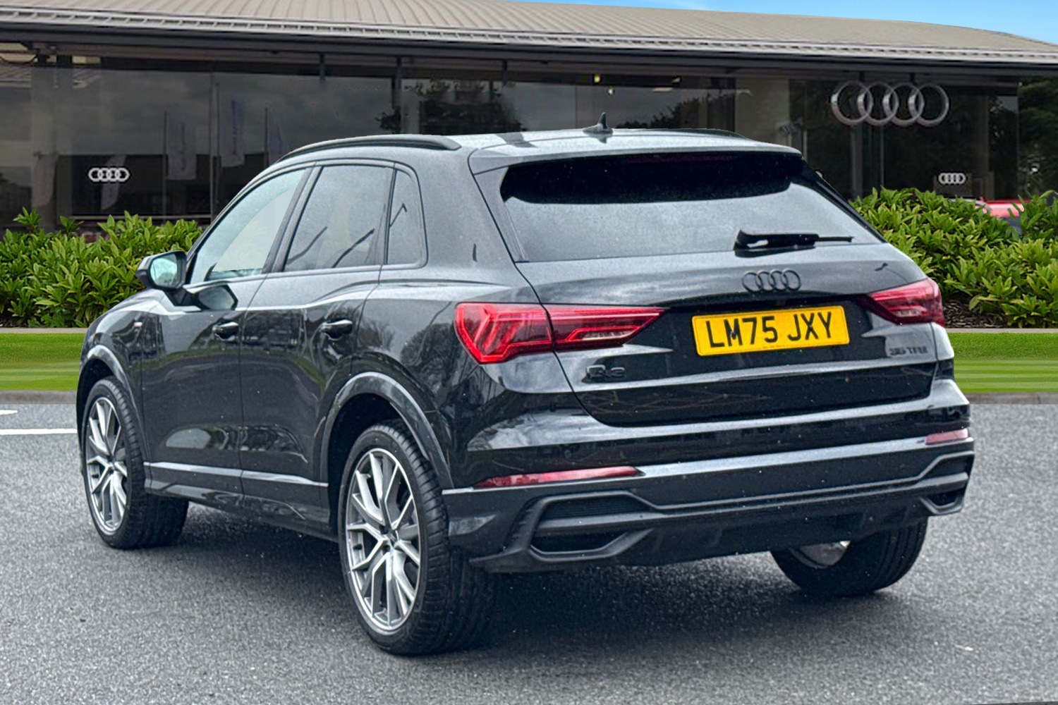 Used Audi Q3 2025 for sale - 78197710: Photo 2