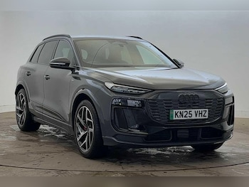 Audi - Q6 e-tron