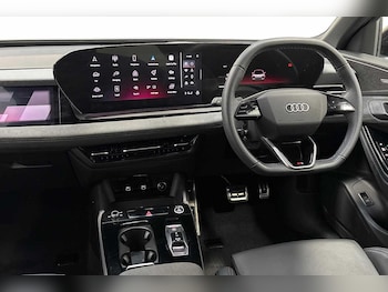 Used Audi Q6 e-tron 2025 for sale - 76250612: Photo 2