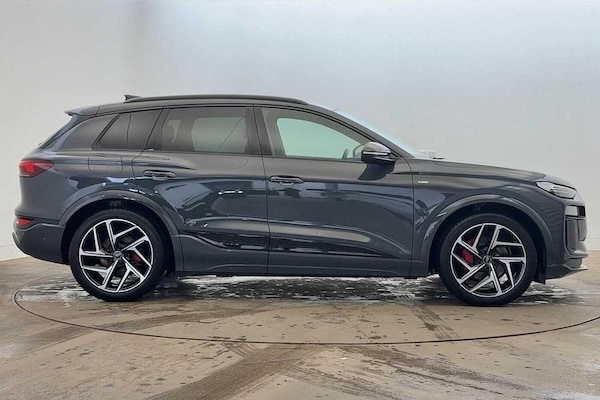 Used Audi Q6 e-tron 2025 for sale - 76250612: Photo 4