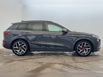 Used Audi Q6 e-tron 2025 for sale - 76250612: Photo 4