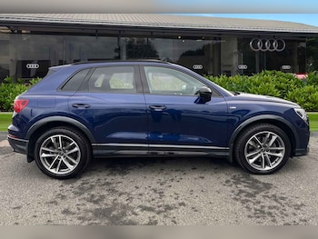 Used Audi Q3 2023 for sale - 77399697: Photo