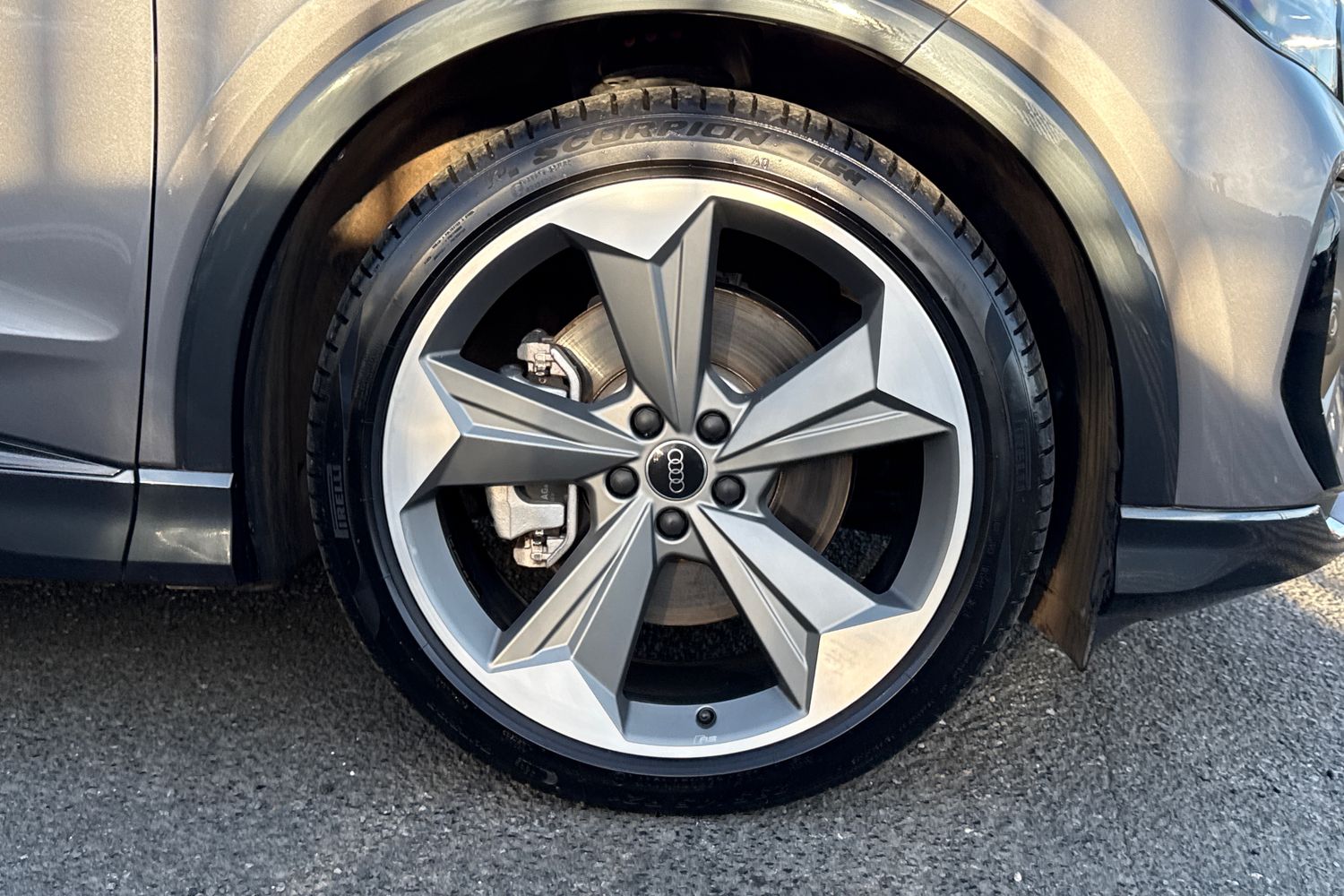 Used Audi Q4 e-tron 2025 for sale - 77368359: Photo 10