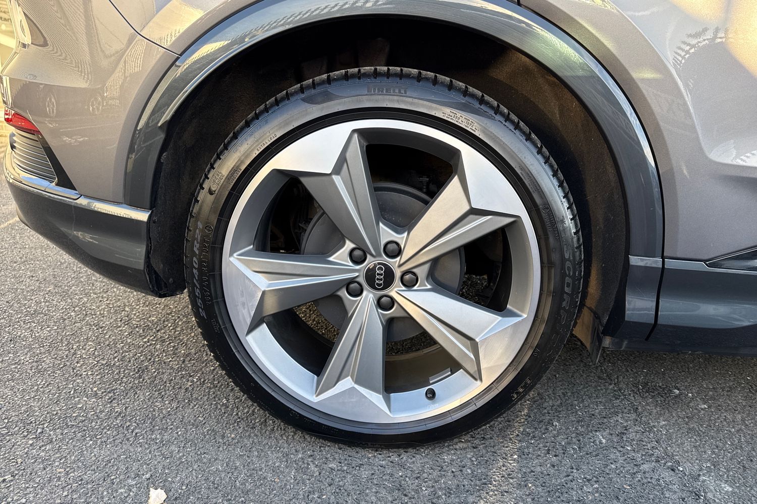 Used Audi Q4 e-tron 2025 for sale - 77368359: Photo 13