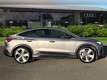 Used Audi Q4 e-tron 2025 for sale - 77368359: Photo