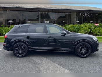 Used Audi Q7 2024 for sale - 76232590: Photo