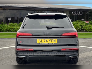 Used Audi Q7 2024 for sale - 76232590: Photo