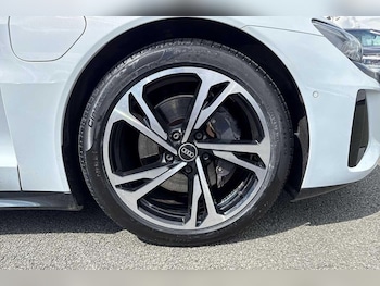 Used Audi e-tron GT 2022 for sale - 75773926: Photo