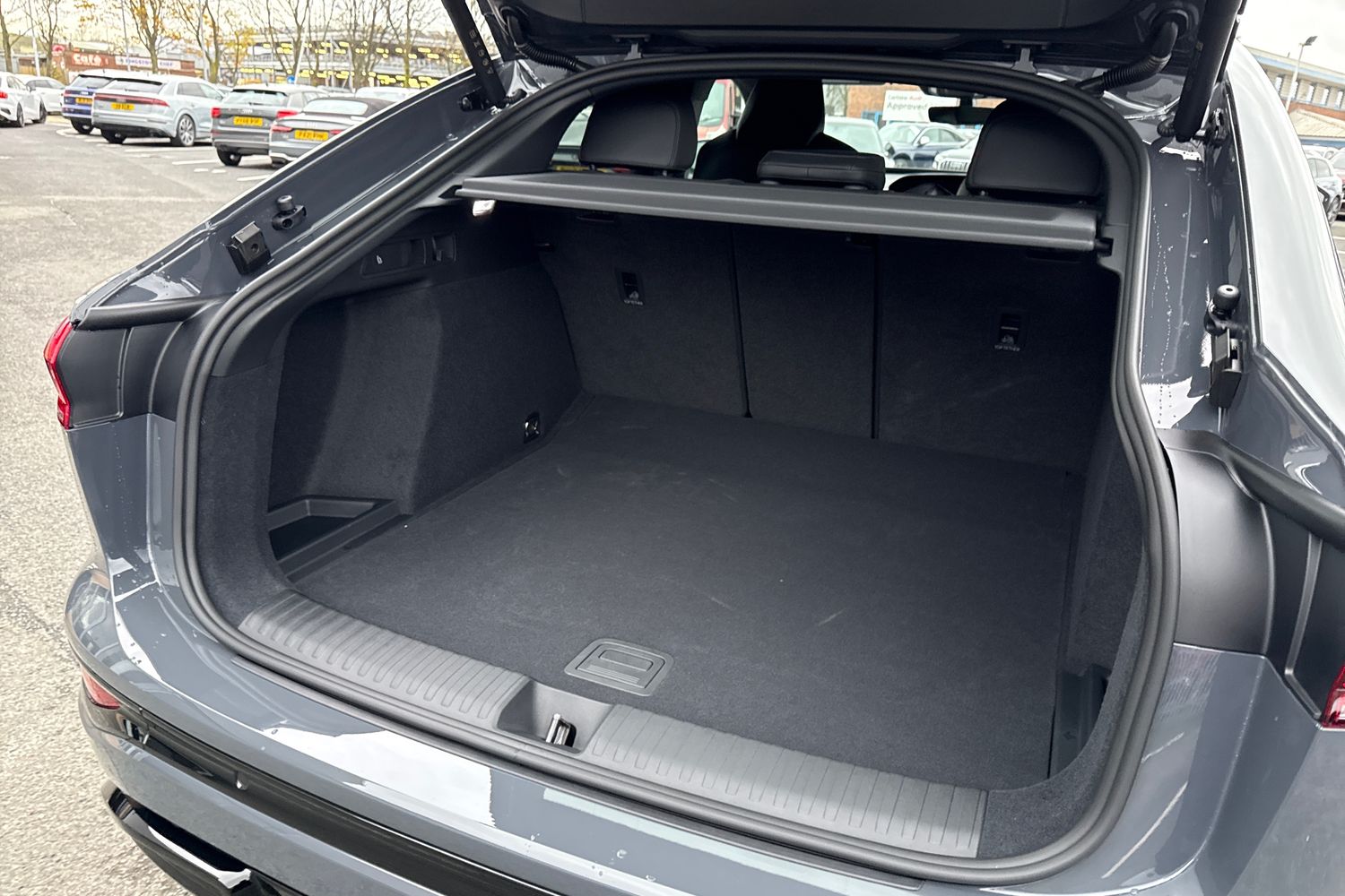 Used Audi Q6 e-tron 2026 for sale - 77601717: Photo 36