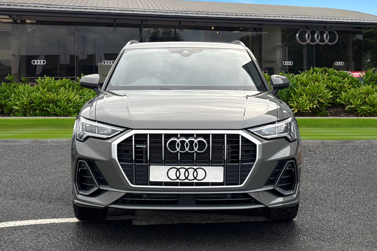 Used Audi Q3 2025 for sale - 76820057: Photo 5