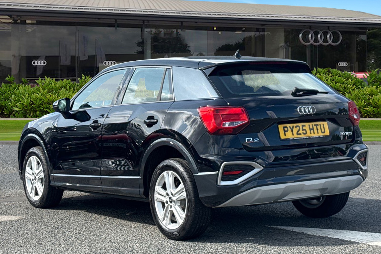 Used Audi Q2 2025 for sale - 76697764: Photo 2