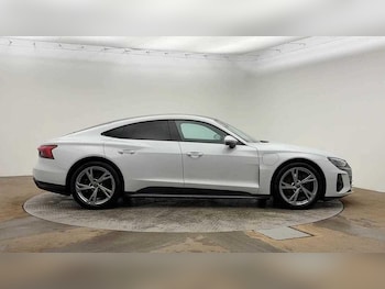 Used Audi e-tron GT 2023 for sale - 78325925: Photo