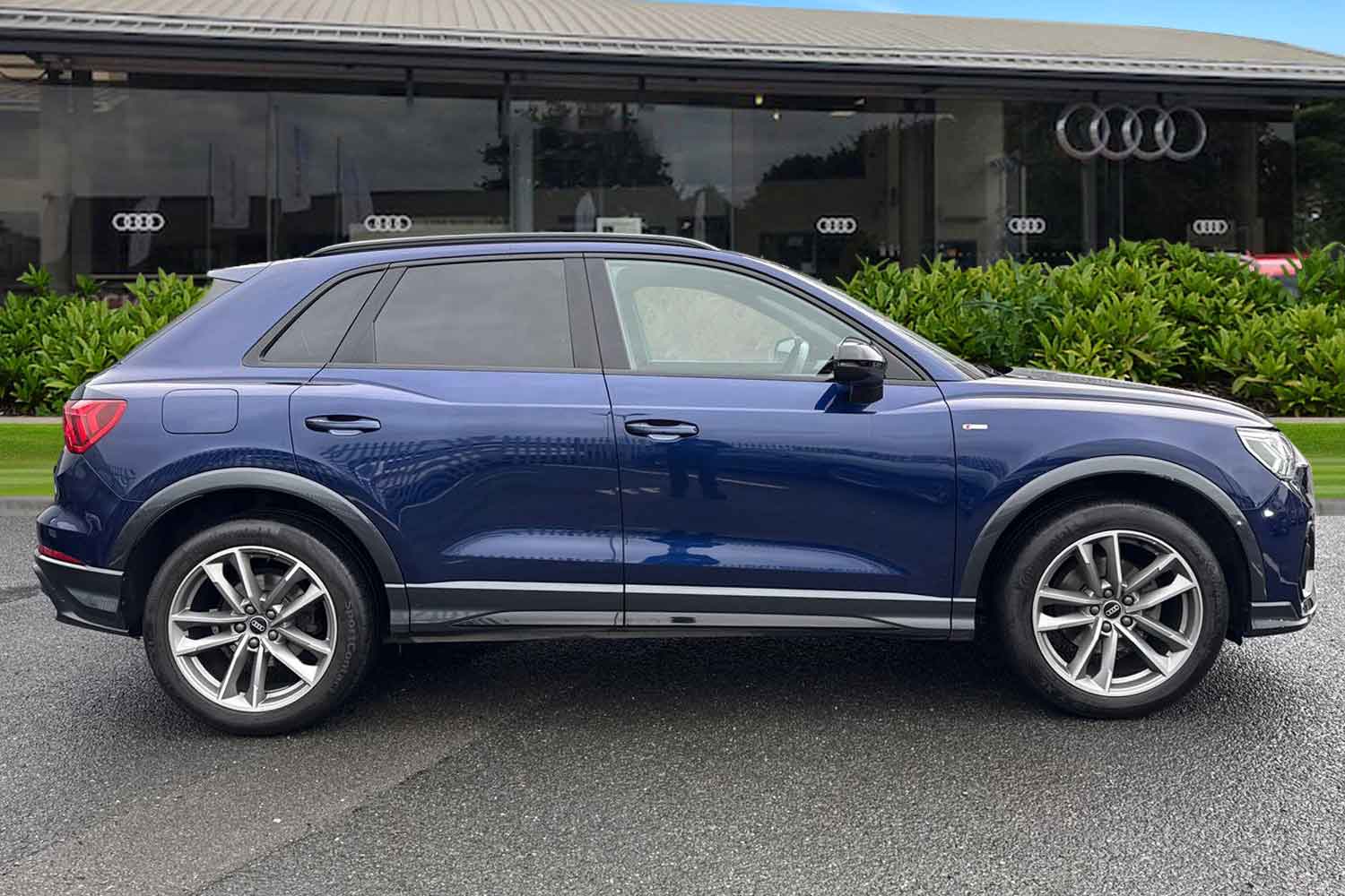 Used Audi Q3 2022 for sale - 76205348: Photo 3