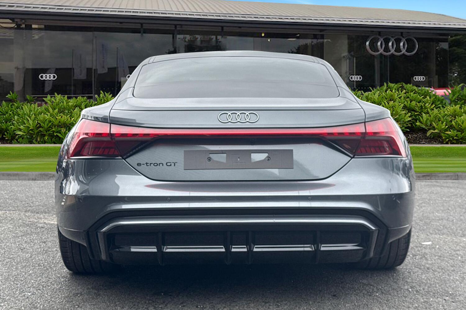 Used Audi e-tron GT 2026 for sale - 77686894: Photo 4