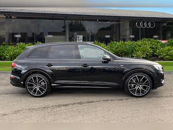 Used Audi Q7 2025 for sale - 76968072: Photo