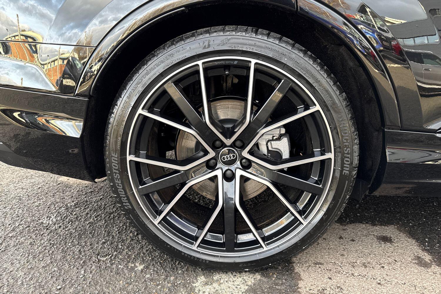 Used Audi Q7 2025 for sale - 76968072: Photo 6