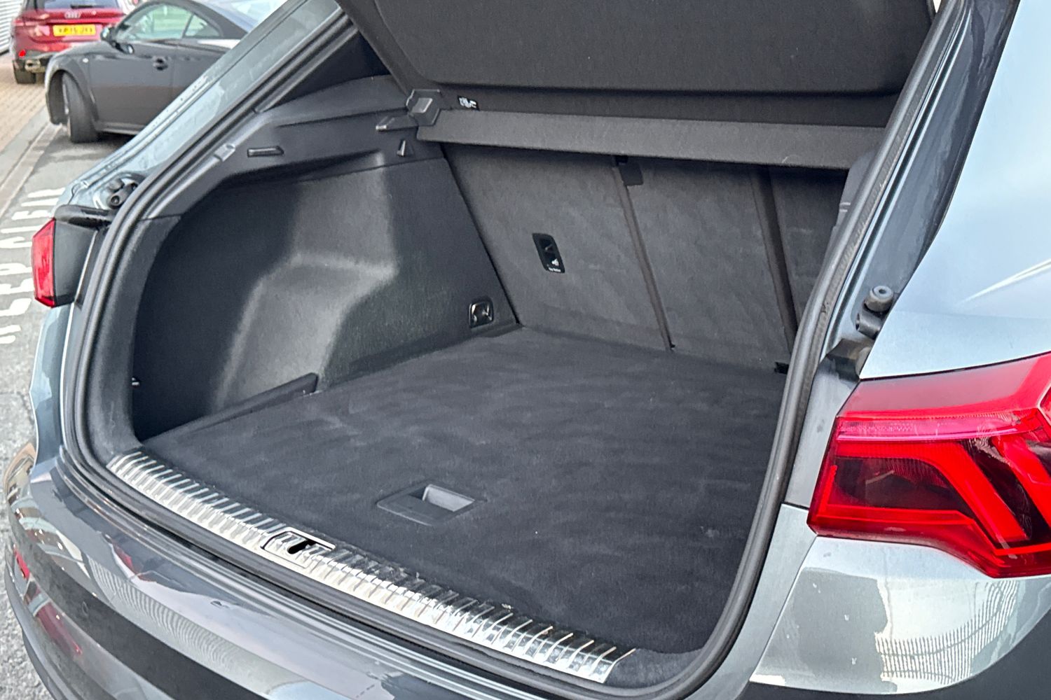 Used Audi Q3 2022 for sale - 77014045: Photo 35